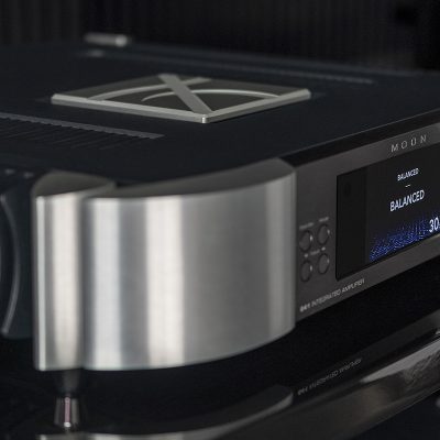 Moon 641 North pojačalo