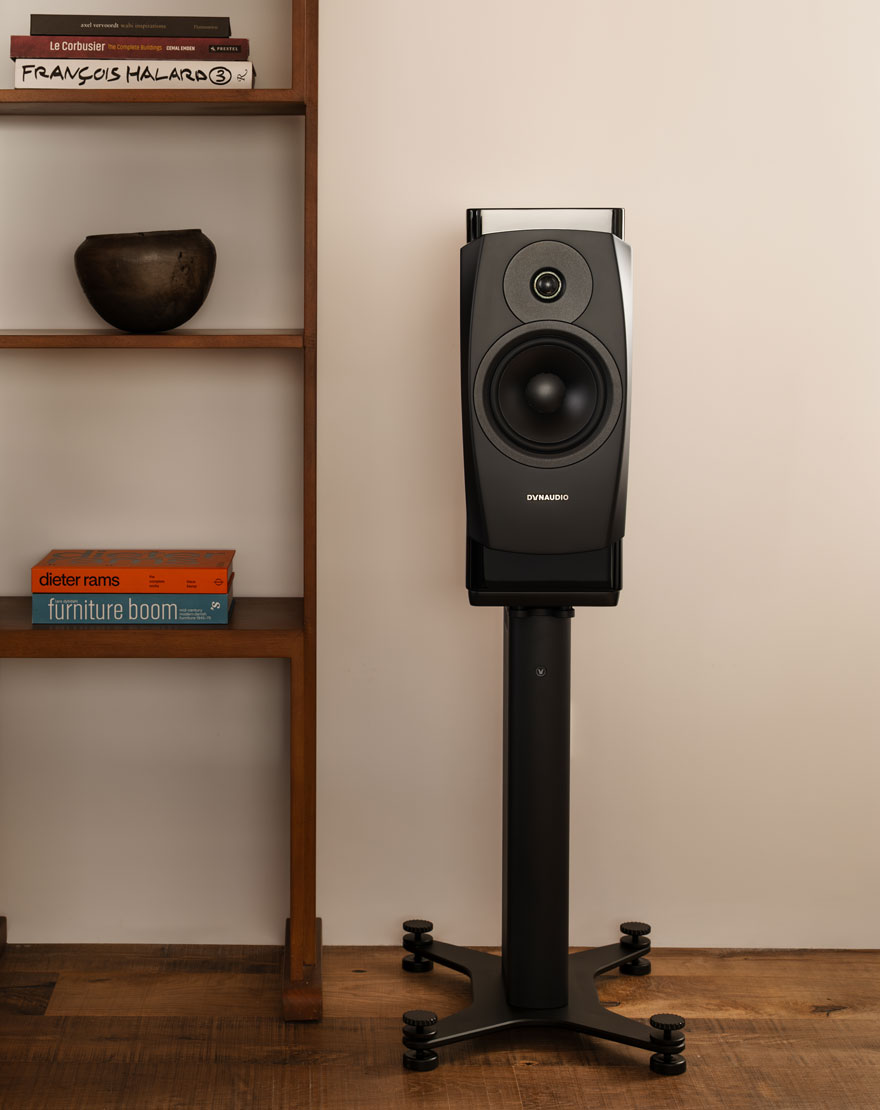 Dynaudio_Confidence 20A