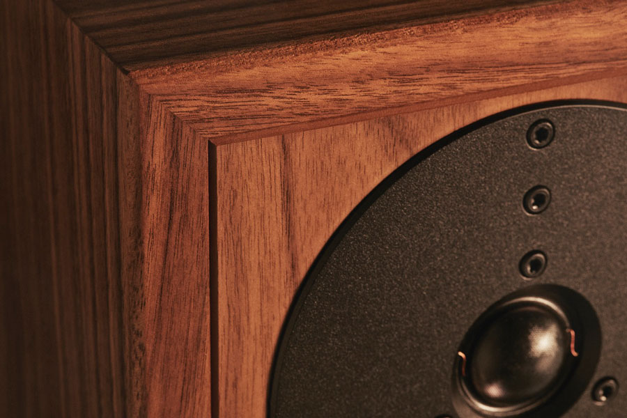 dynaudio heritage special