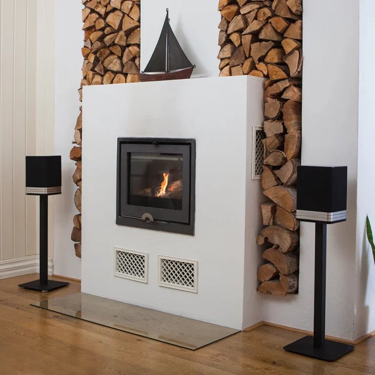 electrocompaniet_ecliving_tana_L2 stalci