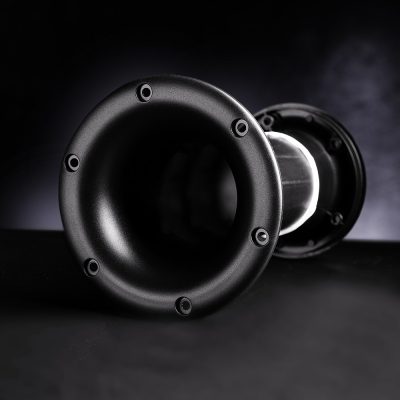 dynaudio_legend_bassport